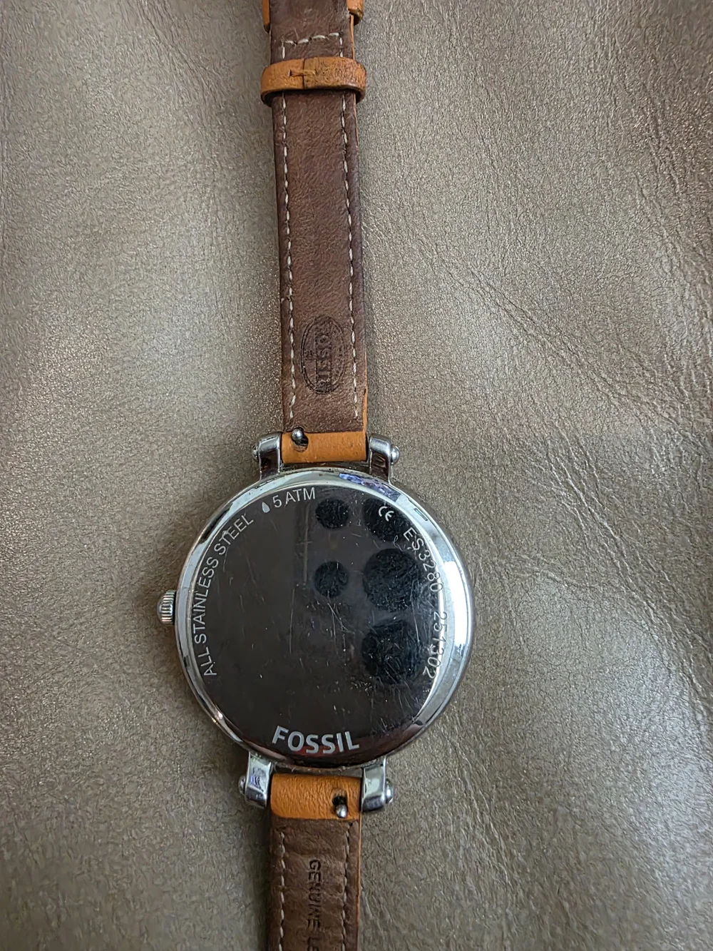 Fossil Classic Round Watch in Cognac Leather